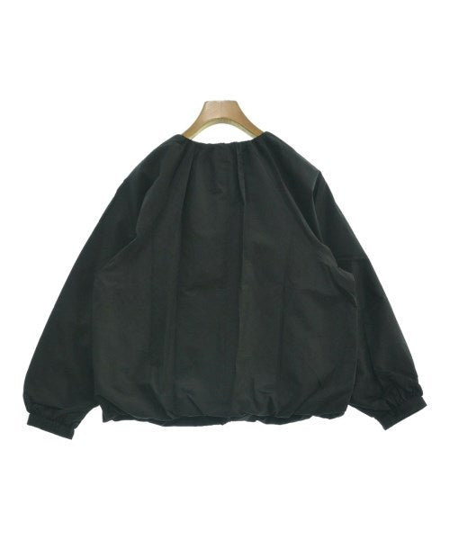 UNTITLED แจ็คเก็ตเบลาส์ อื่น