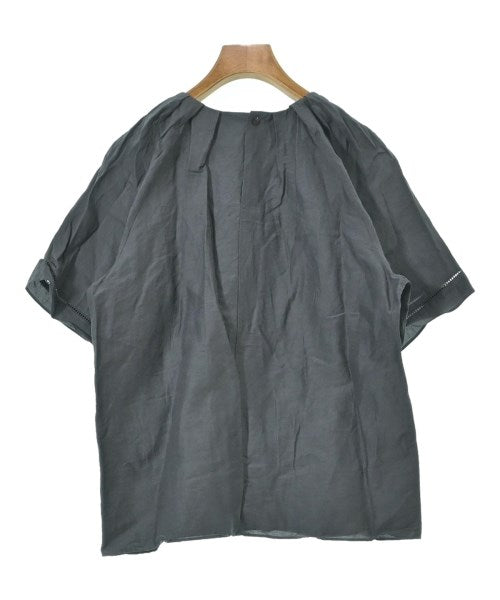 UNTITLED เสื้อสตรี