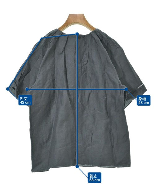 UNTITLED เสื้อสตรี