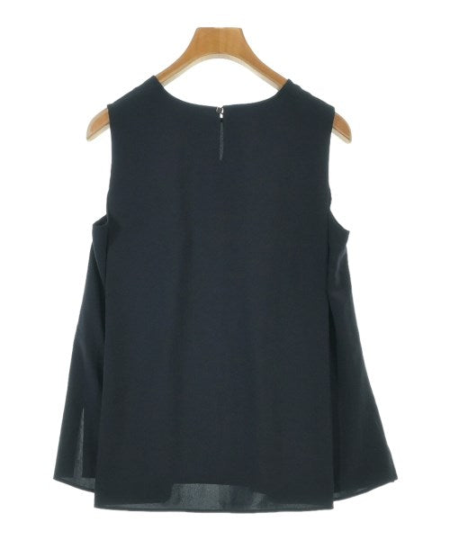 UNTITLED เสื้อสตรี