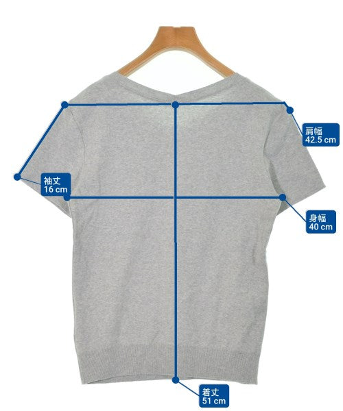 UNTITLED เสื้อยืด/เสื้อท็อปส์