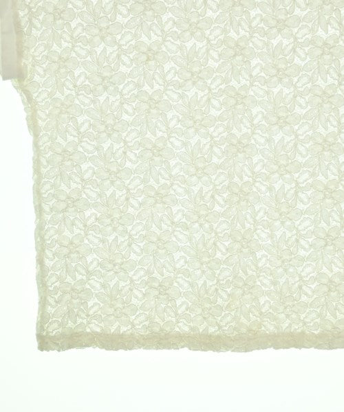 UNTITLED เสื้อยืด/เสื้อท็อปส์