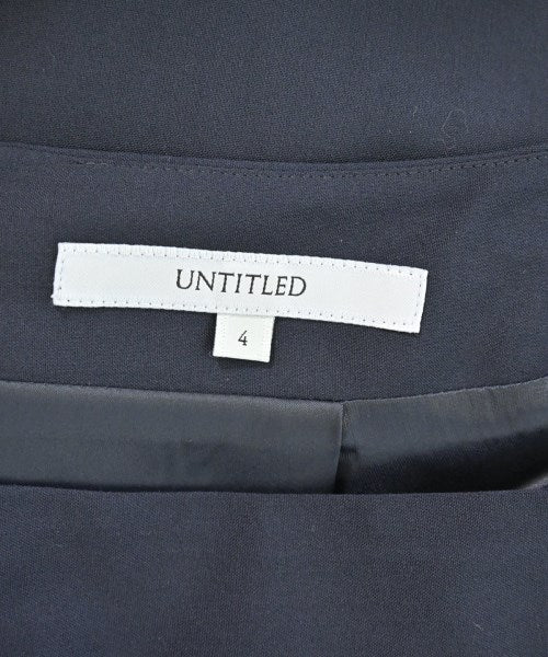 UNTITLED กระโปรงยาวถึงเข่า