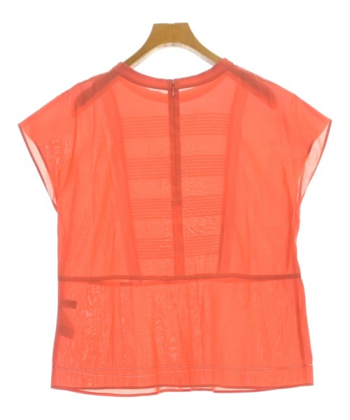 UNTITLED เสื้อสตรี