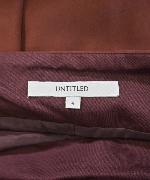 UNTITLED กระโปรงยาวถึงเข่า