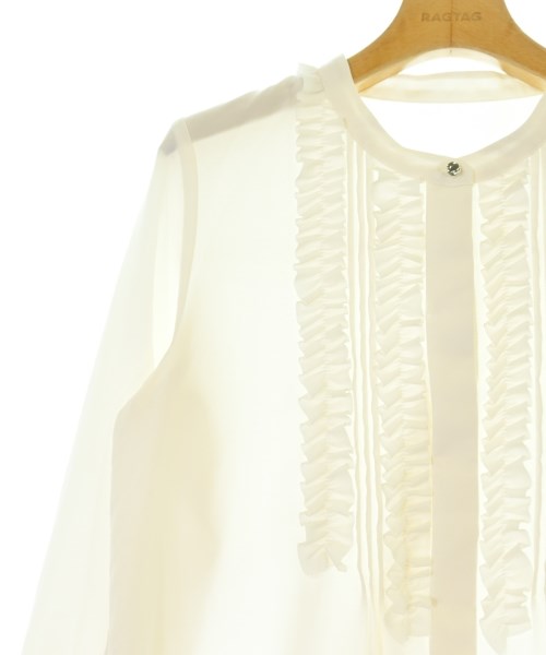UNTITLED เสื้อลำลอง