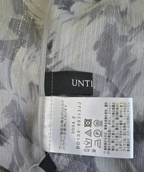UNTITLED เสื้อสตรี