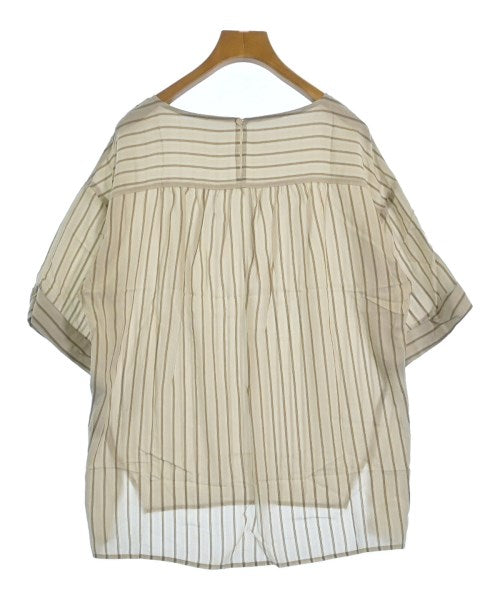 UNTITLED เสื้อสตรี