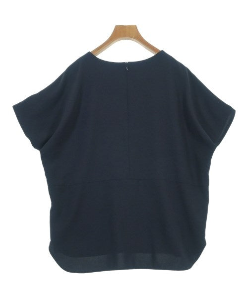 UNTITLED เสื้อสตรี