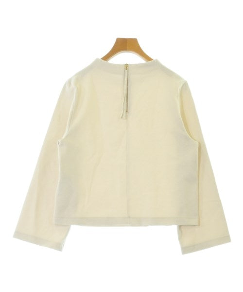 UNTITLED เสื้อยืด/เสื้อท็อปส์