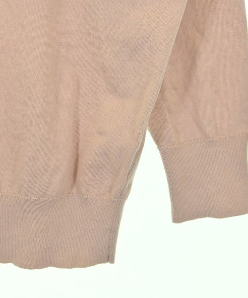 UNTITLED เสื้อกันหนาว