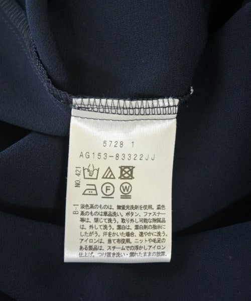 UNTITLED เสื้อสตรี