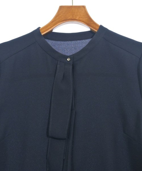 UNTITLED เสื้อสตรี