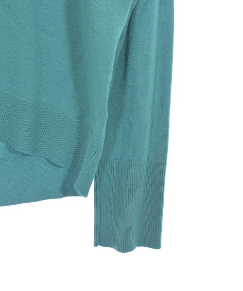 UNTITLED เสื้อกันหนาว