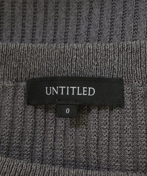 UNTITLED เสื้อกันหนาว