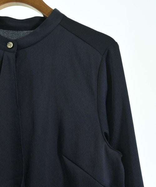 UNTITLED เสื้อลำลอง