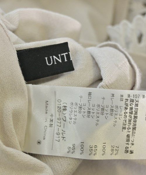 UNTITLED เสื้อกันหนาว