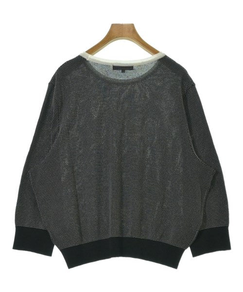 UNTITLED เสื้อกันหนาว