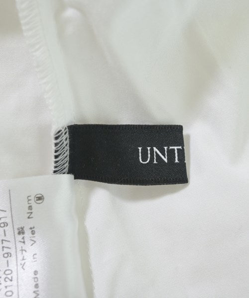 UNTITLED เสื้อลำลอง