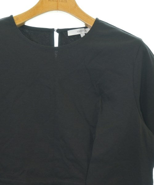 UNTITLED เสื้อยืด/เสื้อท็อปส์