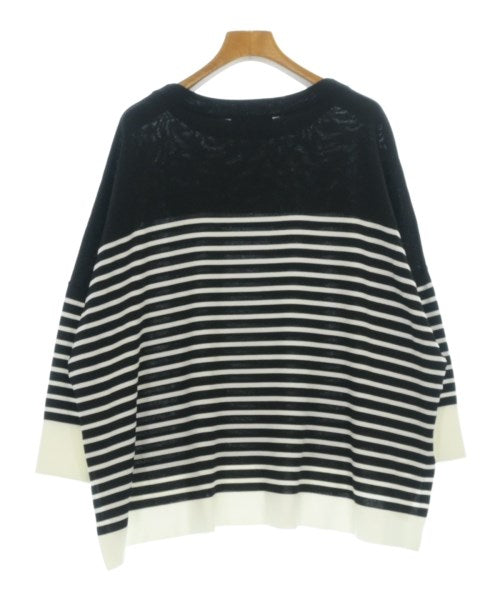 UNTITLED เสื้อกันหนาว
