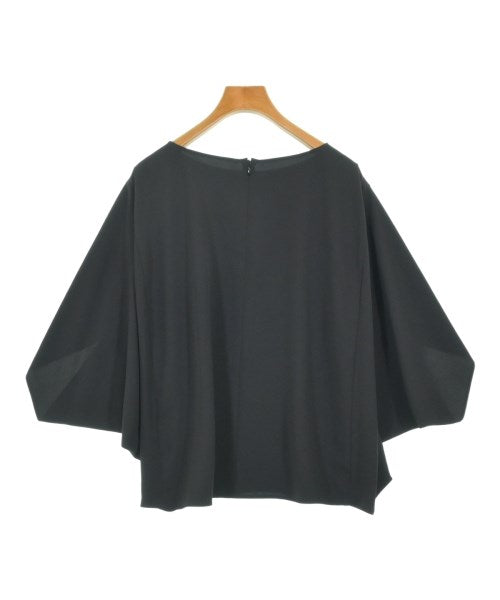 UNTITLED เสื้อสตรี