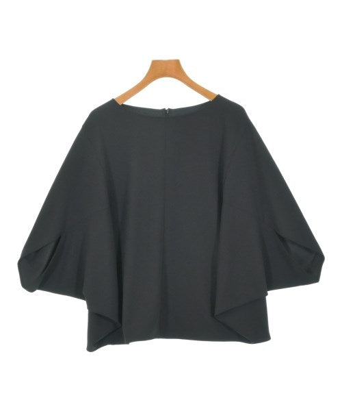 UNTITLED เสื้อสตรี