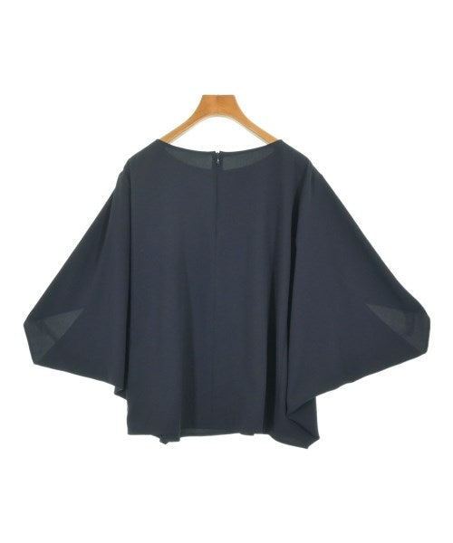 UNTITLED เสื้อสตรี