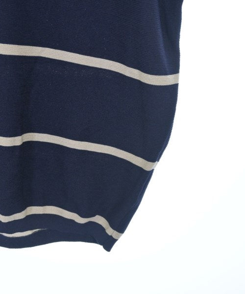 UNTITLED เสื้อกันหนาว