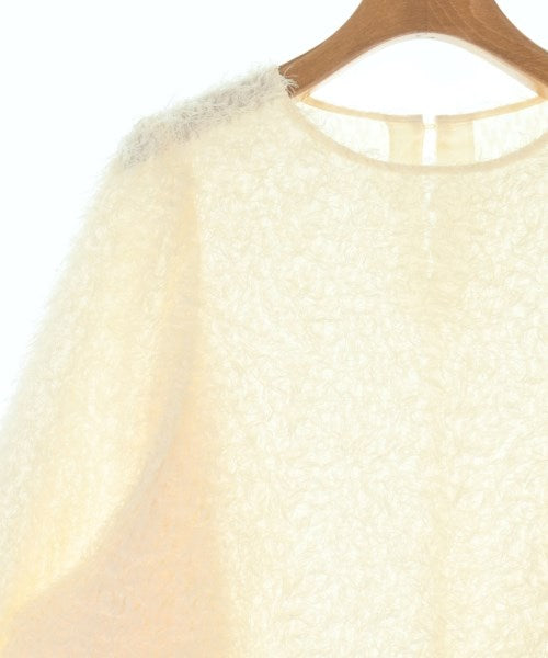 UNTITLED เสื้อสตรี