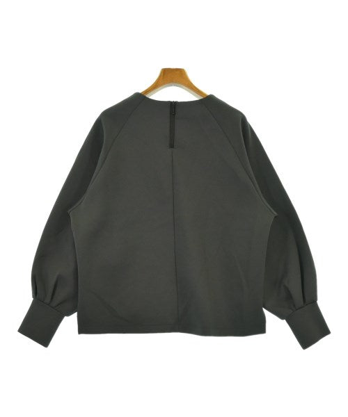 UNTITLED เสื้อสเวตเตอร์