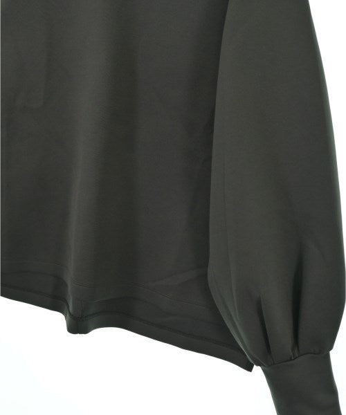 UNTITLED เสื้อสเวตเตอร์