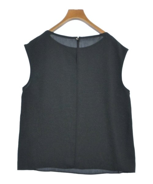 UNTITLED เสื้อสตรี