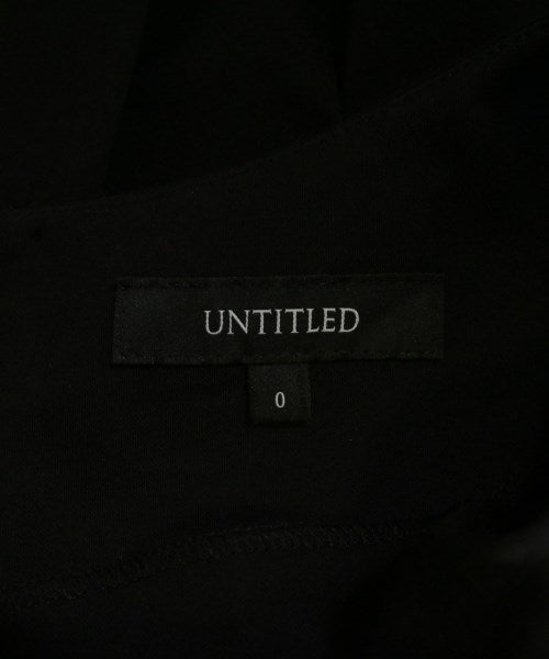 UNTITLED เสื้อยืด/เสื้อท็อปส์