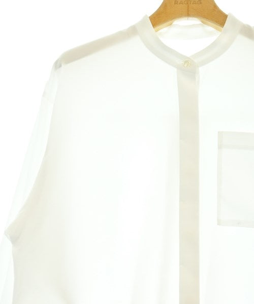 UNTITLED เสื้อลำลอง