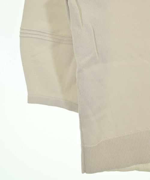 UNTITLED เสื้อกันหนาว