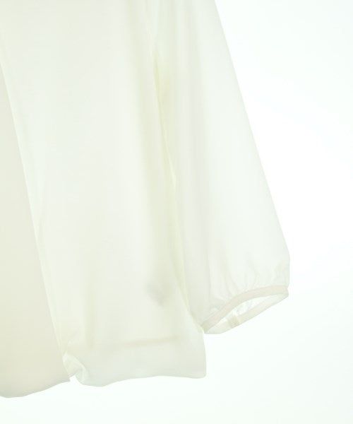 UNTITLED เสื้อสตรี