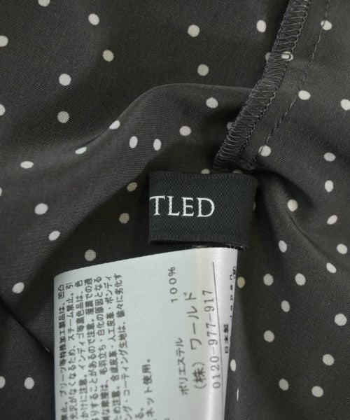UNTITLED เสื้อสตรี