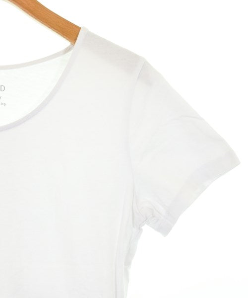UNTITLED เสื้อยืด/เสื้อท็อปส์
