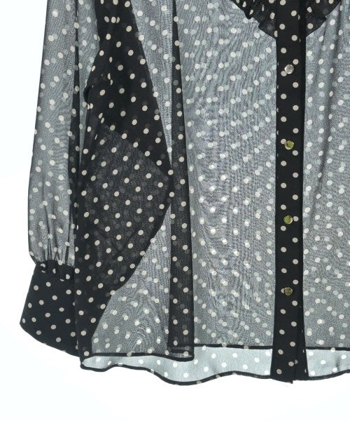 UNTITLED เสื้อสตรี