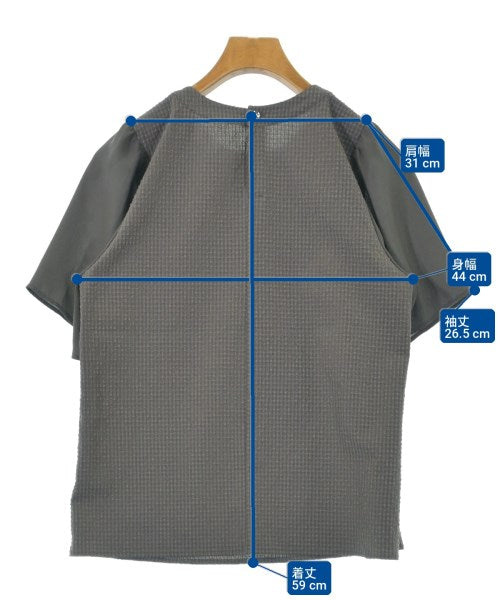 UNTITLED เสื้อสตรี