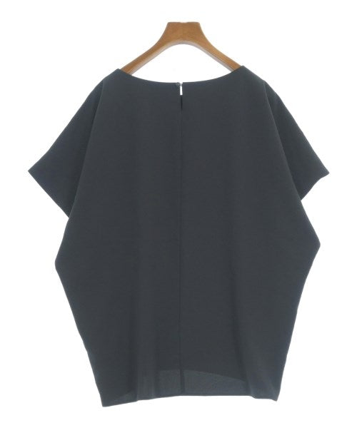 UNTITLED เสื้อสตรี