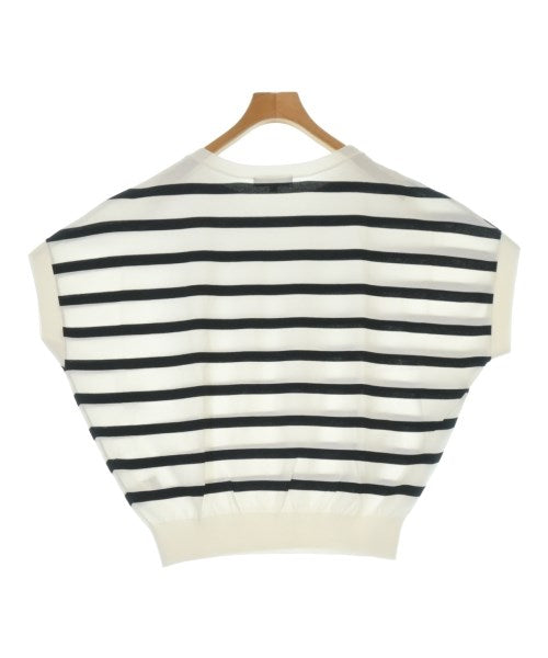 UNTITLED เสื้อกันหนาว