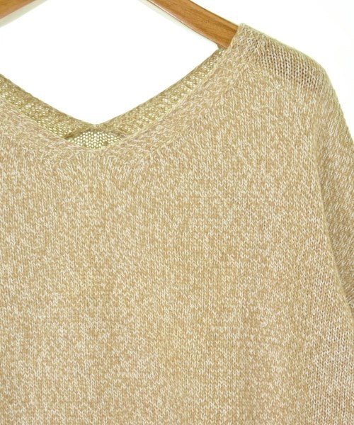 UNTITLED เสื้อกันหนาว