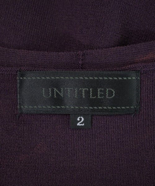 UNTITLED เสื้อแขนกุด