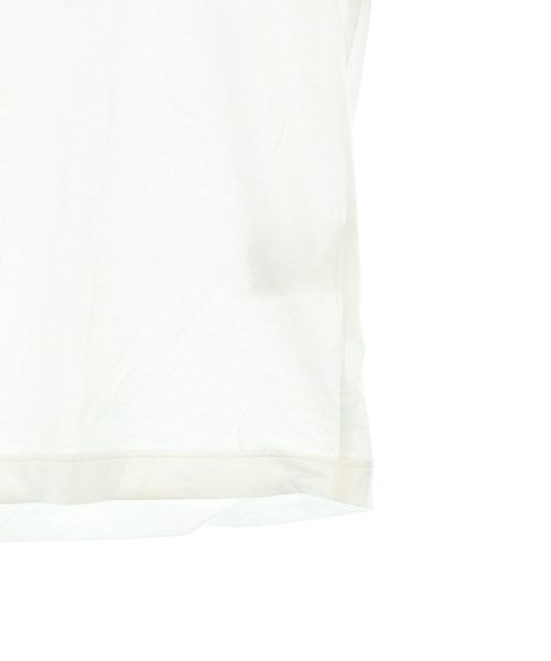 UNTITLED เสื้อยืด/เสื้อท็อปส์
