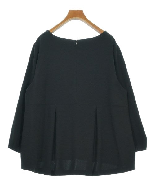UNTITLED เสื้อสตรี