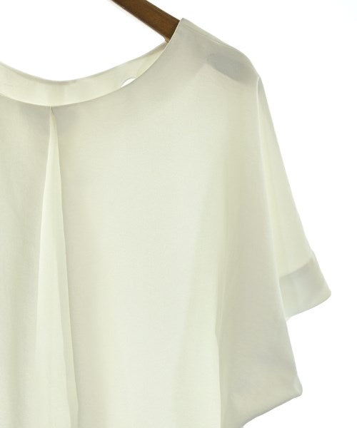 UNTITLED เสื้อสตรี