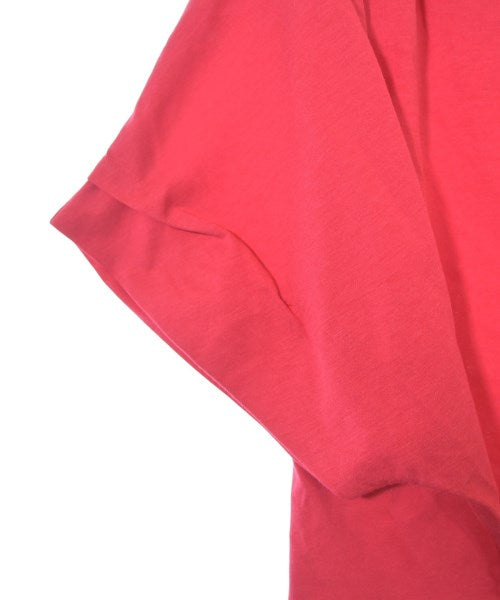 UNTITLED เสื้อยืด/เสื้อท็อปส์