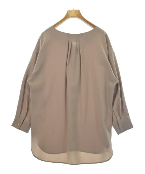 UNTITLED เสื้อสตรี